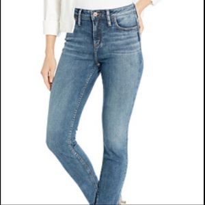 New Seven 7 Tummyless Ultra Rise Washed Skinny Jean